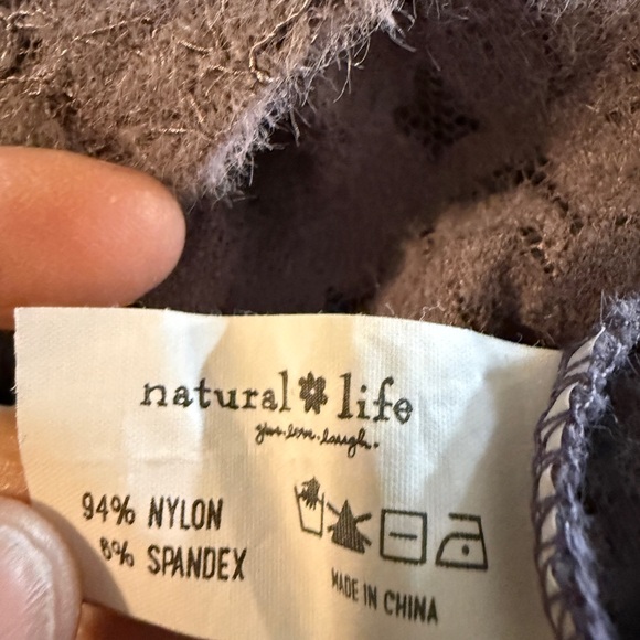 Natural Life Lavender Lace Cropped Top – Size S - Picture 8 of 8